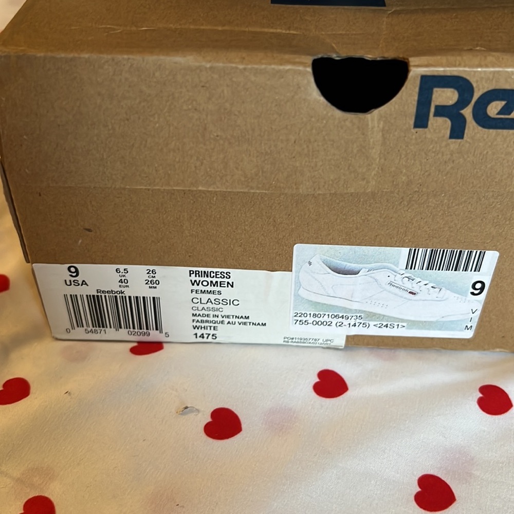 USED!!!!! Woman’s Reebok - Picture 5 of 6